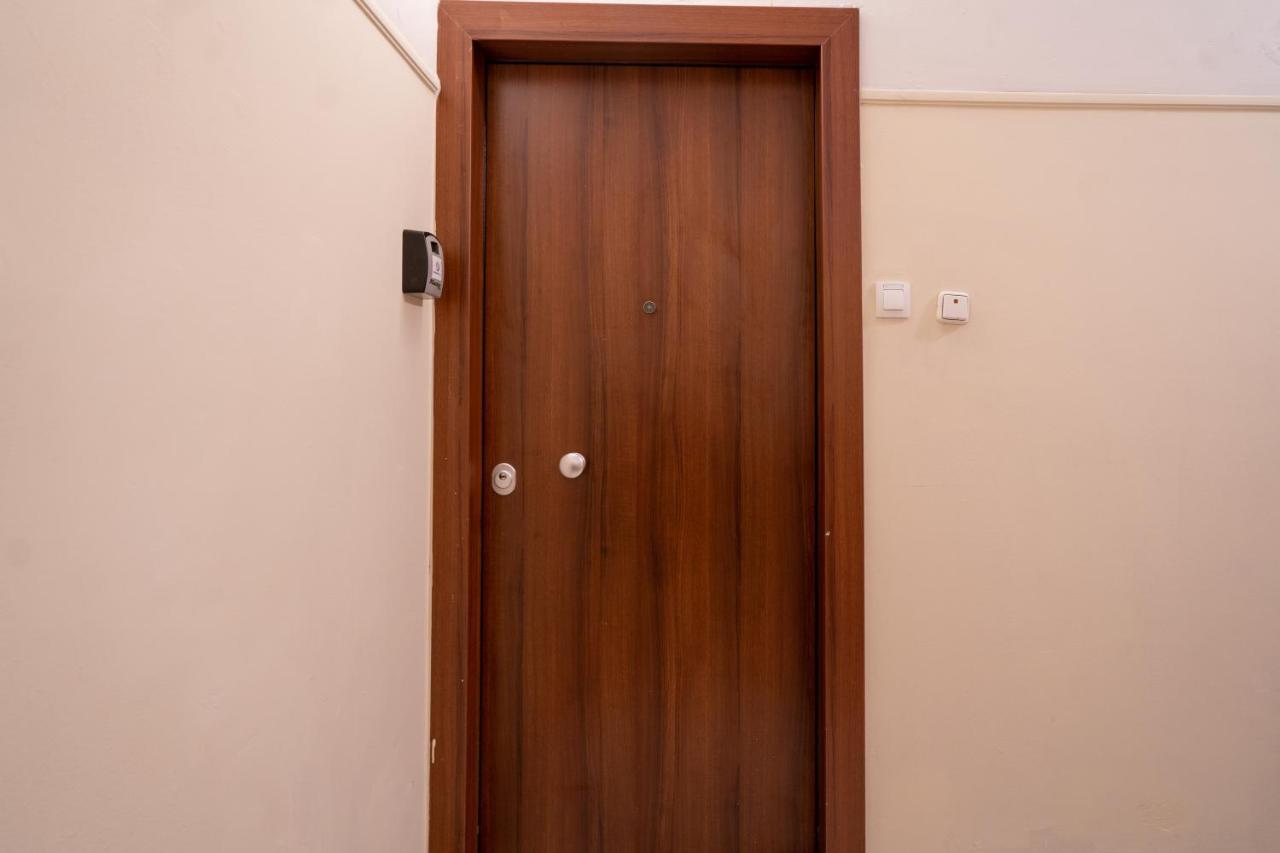The Urban King Apartment Афины Экстерьер фото